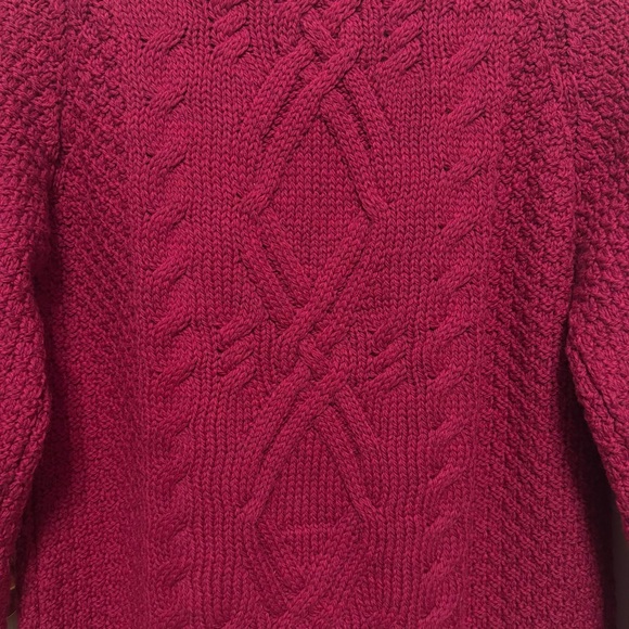 Aran Crafts Merino Wool Sweater Womens Medium Magenta Cable Knit Button Collar - Picture 13 of 14